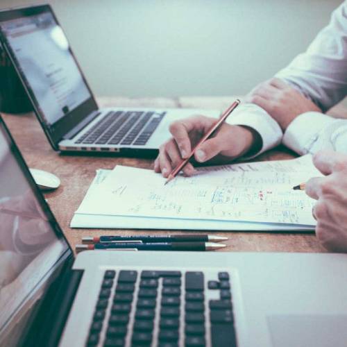 Why A Website Development Company Is Better Than A Freelancer?